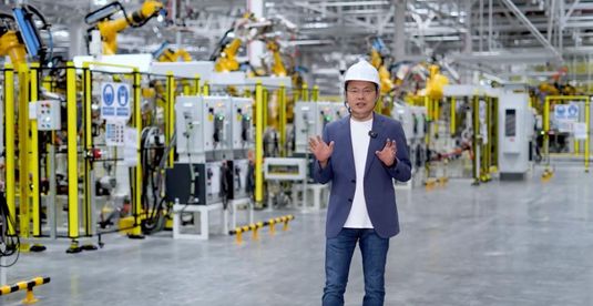 Новый кроссовер JAECOO J5 готовится к производству